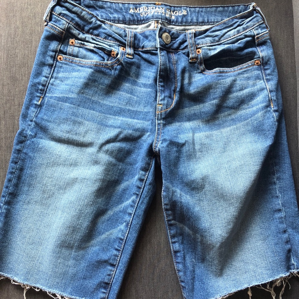American Eagle cut off shorts size 12